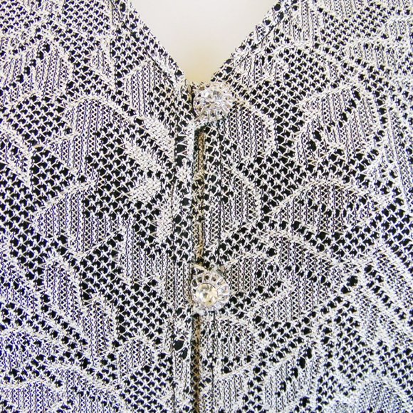 Elegant Sparkling Silver Metallic Lace Top - Size 10 - Picture 2 of 5